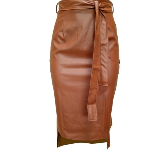 Boa Leather Skirt - Picture 3 of 6